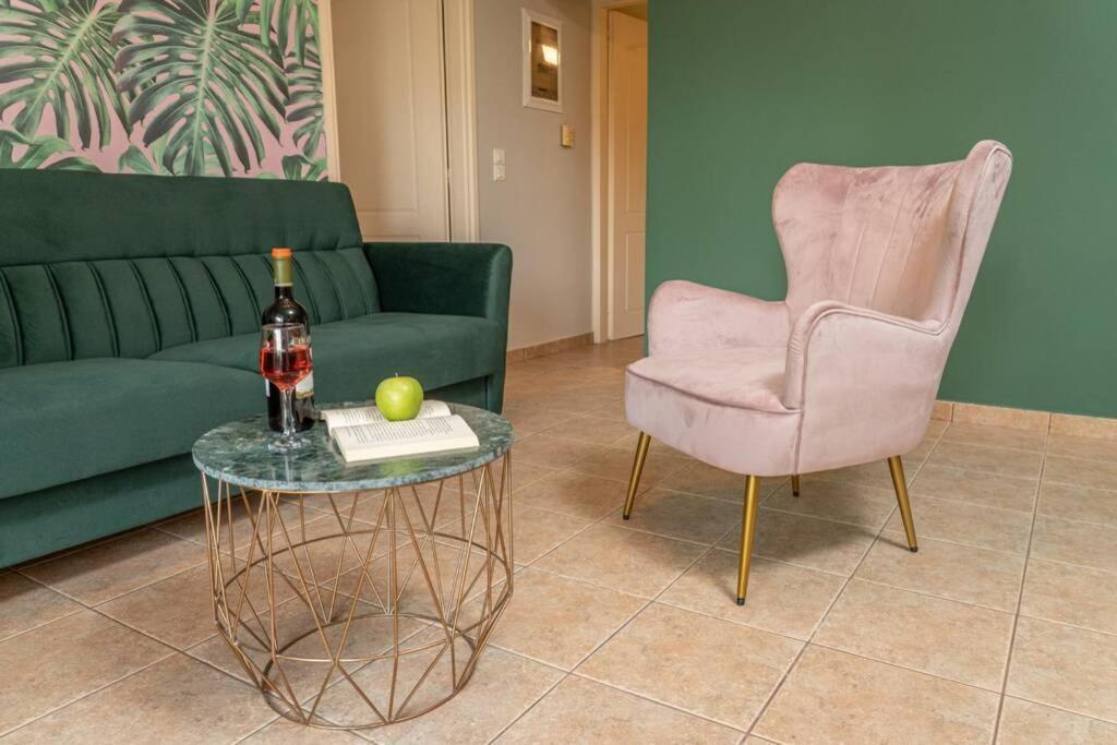 Central & Elegant Suite With Private Garden Argostoli  Exterior photo